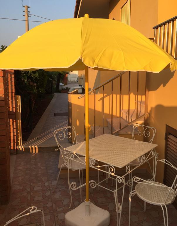 B&B Fiori Gialli Caucana Santa Croce Camerina Pokoj fotografie