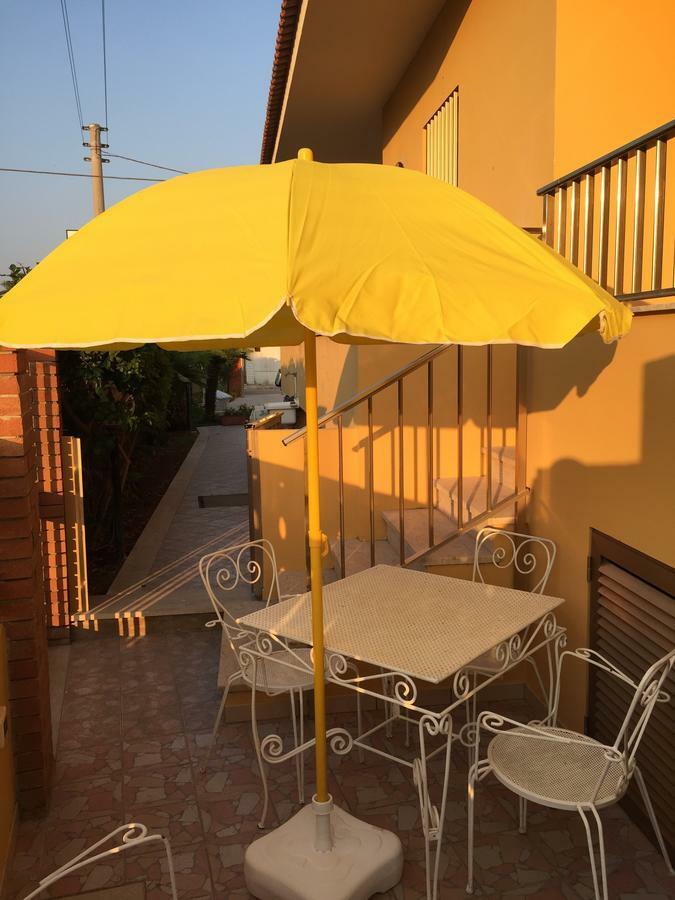 B&B Fiori Gialli Caucana Santa Croce Camerina Pokoj fotografie